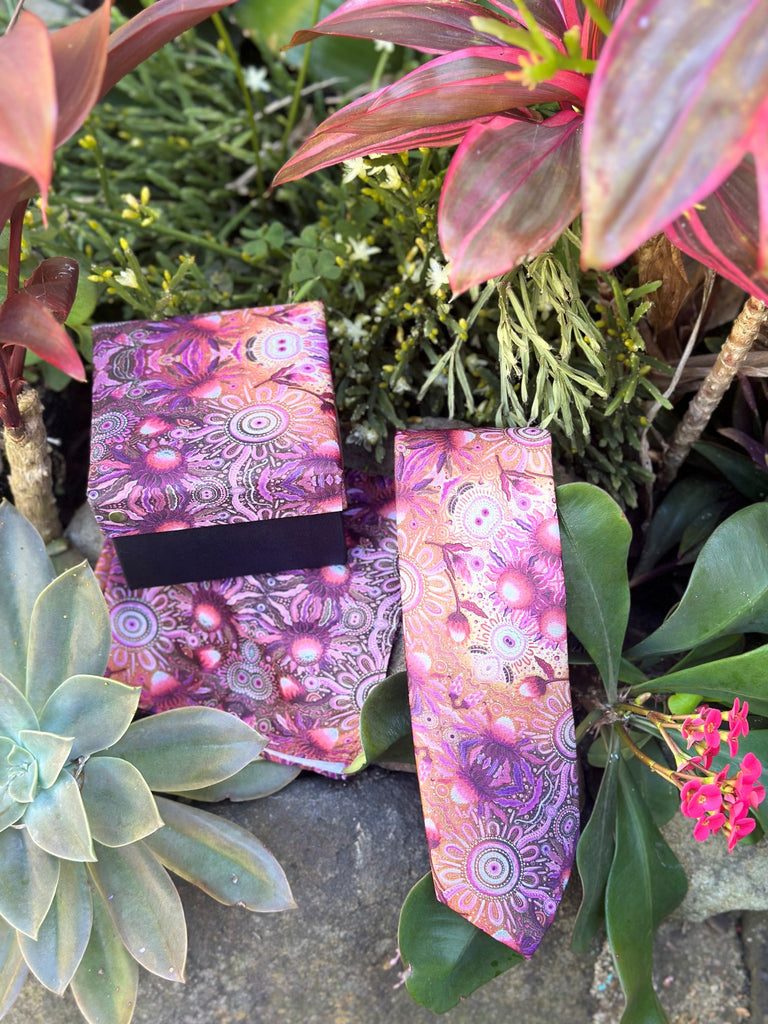 Aboriginal Tie Gift Box Set - Bush Medicine - Munangu Mirrithin 1